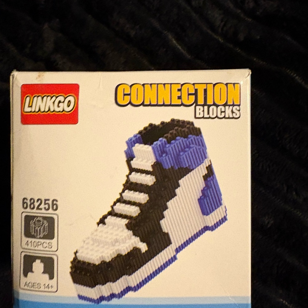 Linkgo Connection Blocks Sneaker Set